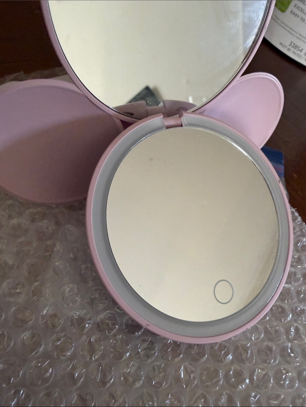 Impressions Pink LED Compact Mirror